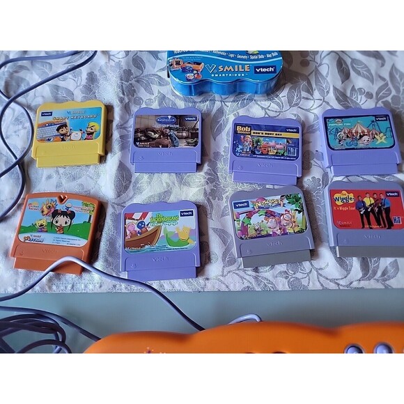 VTech - 3 Vsmile 2VMotion TV Learning System Consoles Lot W/Controllers Untested - Picture 6 of 8